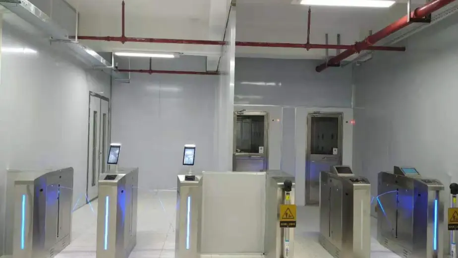 Rozwiązanie bramki skrzydłowej ESD