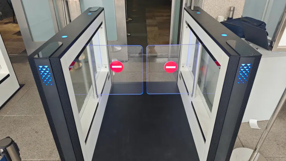 System bramek dla muzeum: