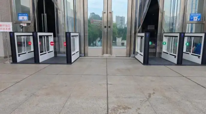 Brama bramek dla budynków rządowych