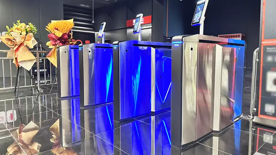 Kontrola dostępu do centrum handlowego